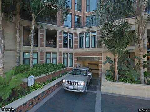 W Harbor Dr, San Diego, CA 92101