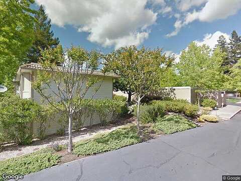 Ptarmigan Dr, Walnut Creek, CA 94595