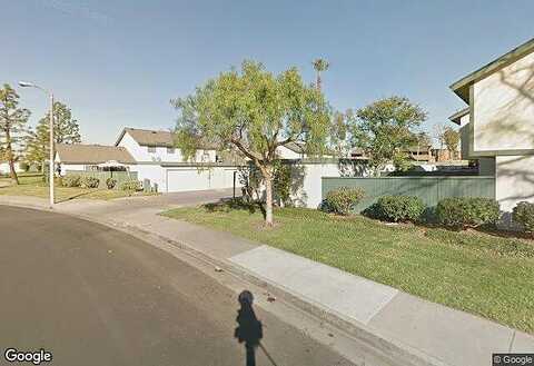 S Sycamore St, Santa Ana, CA 92707