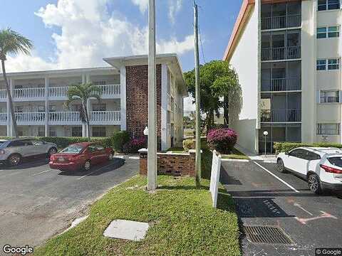 Ne 24Th Ter, Fort Lauderdale, FL 33308