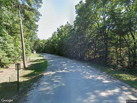 Virginia Lee Blvd, Blackstone, VA 23824