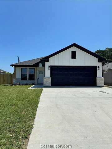 Hackberry Street, Hearne, TX 77859