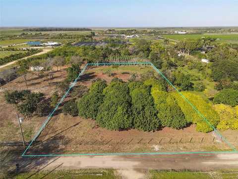 Sw 213 Avenue, Homestead, FL 33034