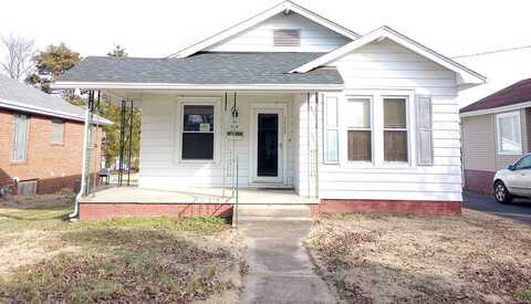 S Webster St, Harrisburg, IL 62946