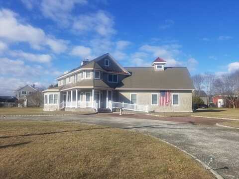 S Bay Ave, Eastport, NY 11941