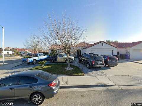 Avenue R11, PALMDALE, CA 93552