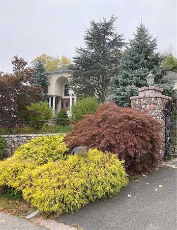 Gualtiere, OSSINING, NY 10562