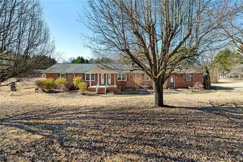 720 Knox Road, Seneca, SC 29672