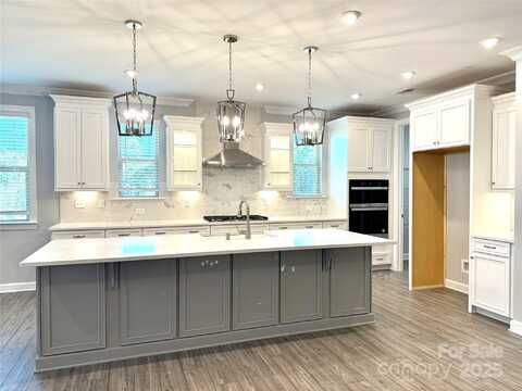 9657 Liberty Hill Drive, Mint Hill, NC 28227