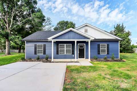 2365 28th Street NE, Hickory, NC 28601