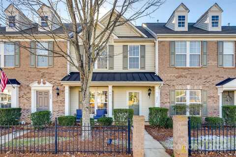 5044 Prosperity Ridge Road, Charlotte, NC 28269