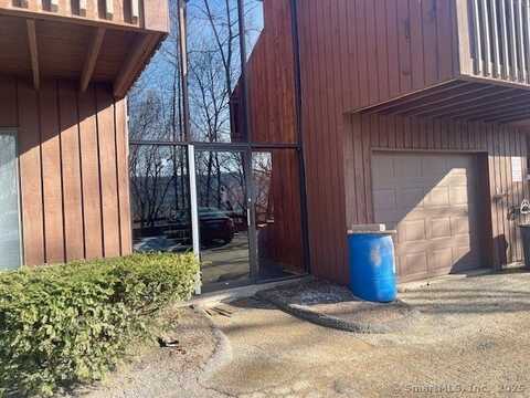 1 Fairfield Avenue, Danbury, CT 06810