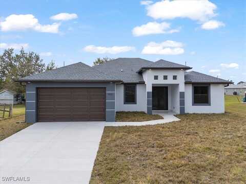 2815 2nd Street W, Lehigh Acres, FL 33976
