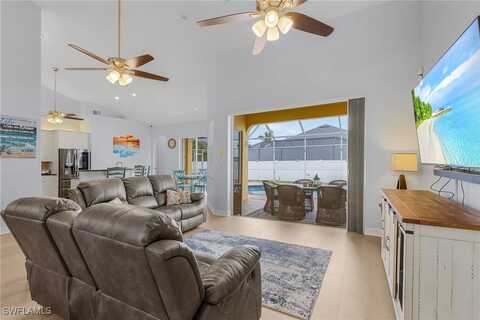 1004 NW 33rd Avenue, Cape Coral, FL 33993