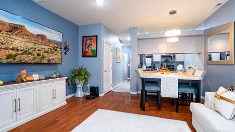 4654 CAMINO CUERVO, Santa Fe, NM 87507