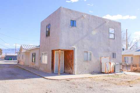 8327 4TH Street NW, Los Ranchos, NM 87114