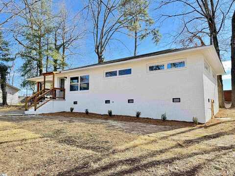 117 Johnson Street, Pickens, SC 29671