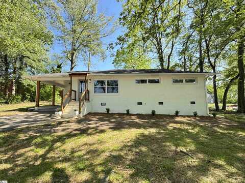 117 Johnson Street, Pickens, SC 29671