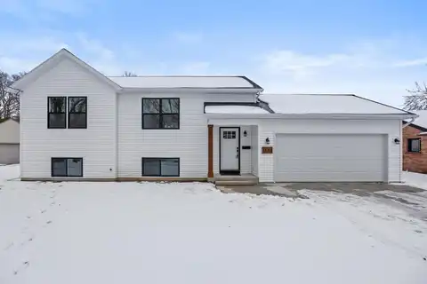 1633 Kentfield Street SW, Wyoming, MI 49519