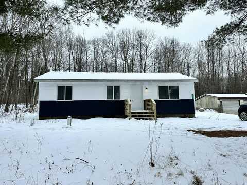 7963 Ojibwa Drive, Weidman, MI 48893