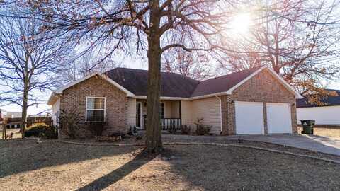 310 W Vern Avenue, Stockton, MO 65785