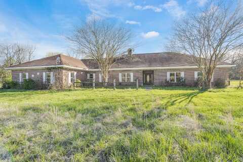 5553 Crawford Rd, Starkville, MS 39759