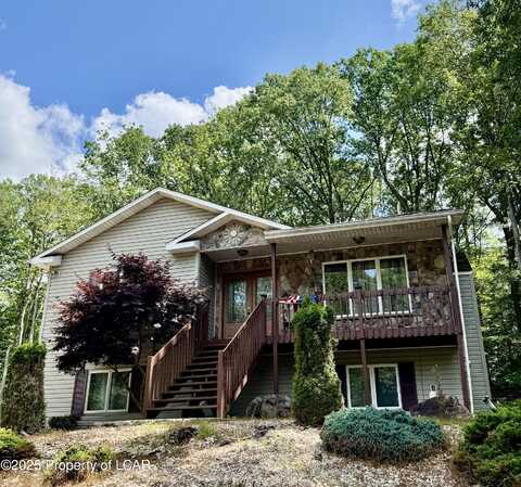 165 GROUSE RIDGE Lane, Drums, PA 18222