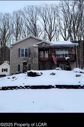 165 GROUSE RIDGE Lane, Drums, PA 18222