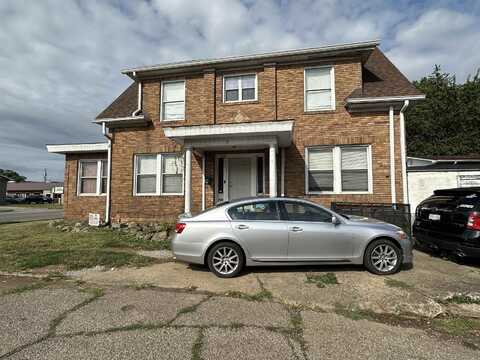 2 Washington Court, Huntington, WV 25704