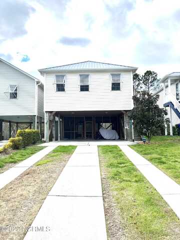 104 James Avenue, Surf City, NC 28445