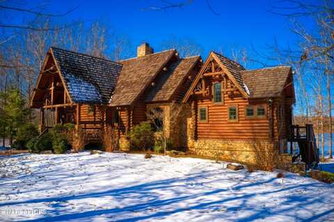 343 Camp Creek Circle, Spencer, TN 38585