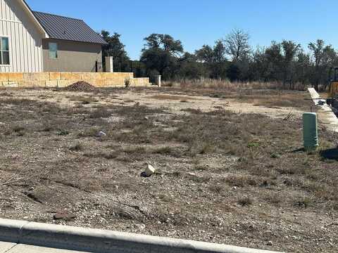 1072 Albatross Way, Kerrville, TX 78028