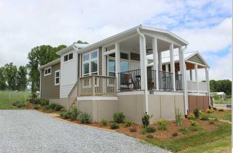 120 Breezy Meadow Lane, Flat Rock, NC 28792