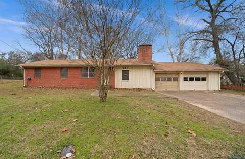 302 Gibson St., Whitehouse, TX 75791