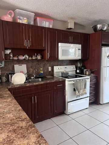 4828 Orleans Ct, West Palm Beach, FL 33415