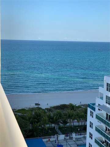 5005 Collins Ave, Miami Beach, FL 33140