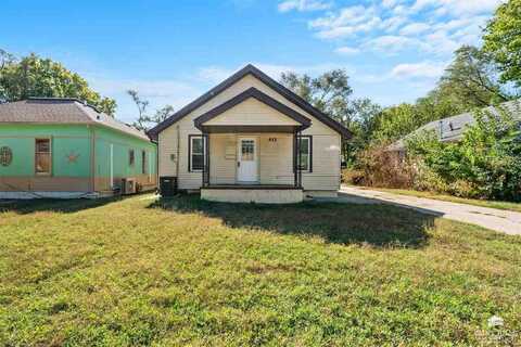 413 W 15th Street, Junction City, KS 66441