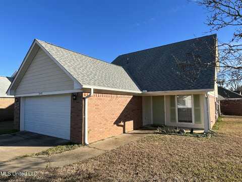 1043 Spanish Oak Boulevard, Florence, MS 39073