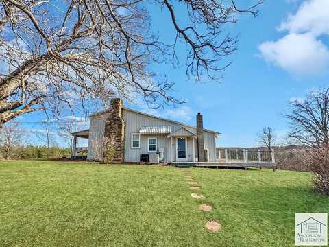 1179 Danville Turnpike, Penhook, VA 24137