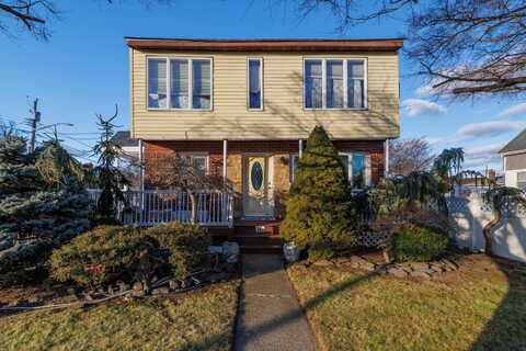 38 Grant Avenue, Bethpage, NY 11714