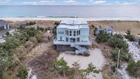 23 Dune Road, East Quogue, NY 11942