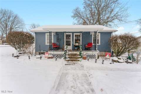 829 Lafayette Avenue, Niles, OH 44446