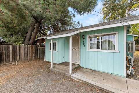 306 C Street, Woodland, CA 95776