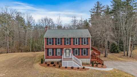 6 Kristopher Lane, Raymond, NH 03044