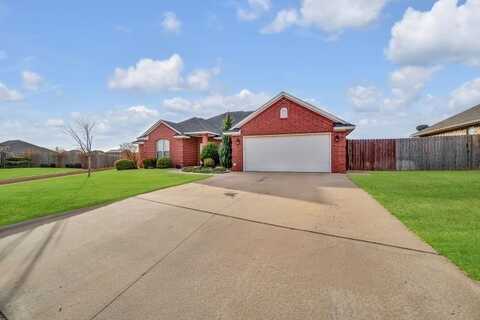 1116 Stephanie Lane, Altus, OK 73521