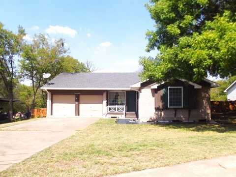 11049 Paddock Circle, Dallas, TX 75238