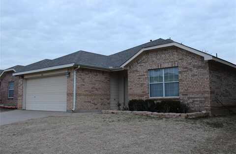 436 Fairbrook Lane, Fort Worth, TX 76140