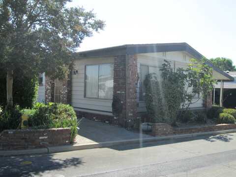 3530 DAMIEN AVE, LA VERNE, CA 91750