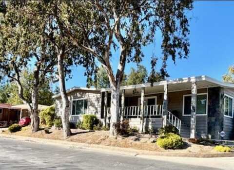 23777 Mulholland Hwy, Calabasas, CA 91302