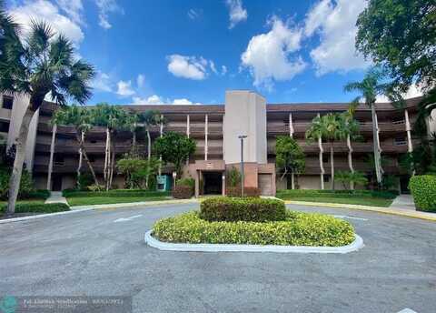 4702 Fountains Dr, Lake Worth, FL 33467
